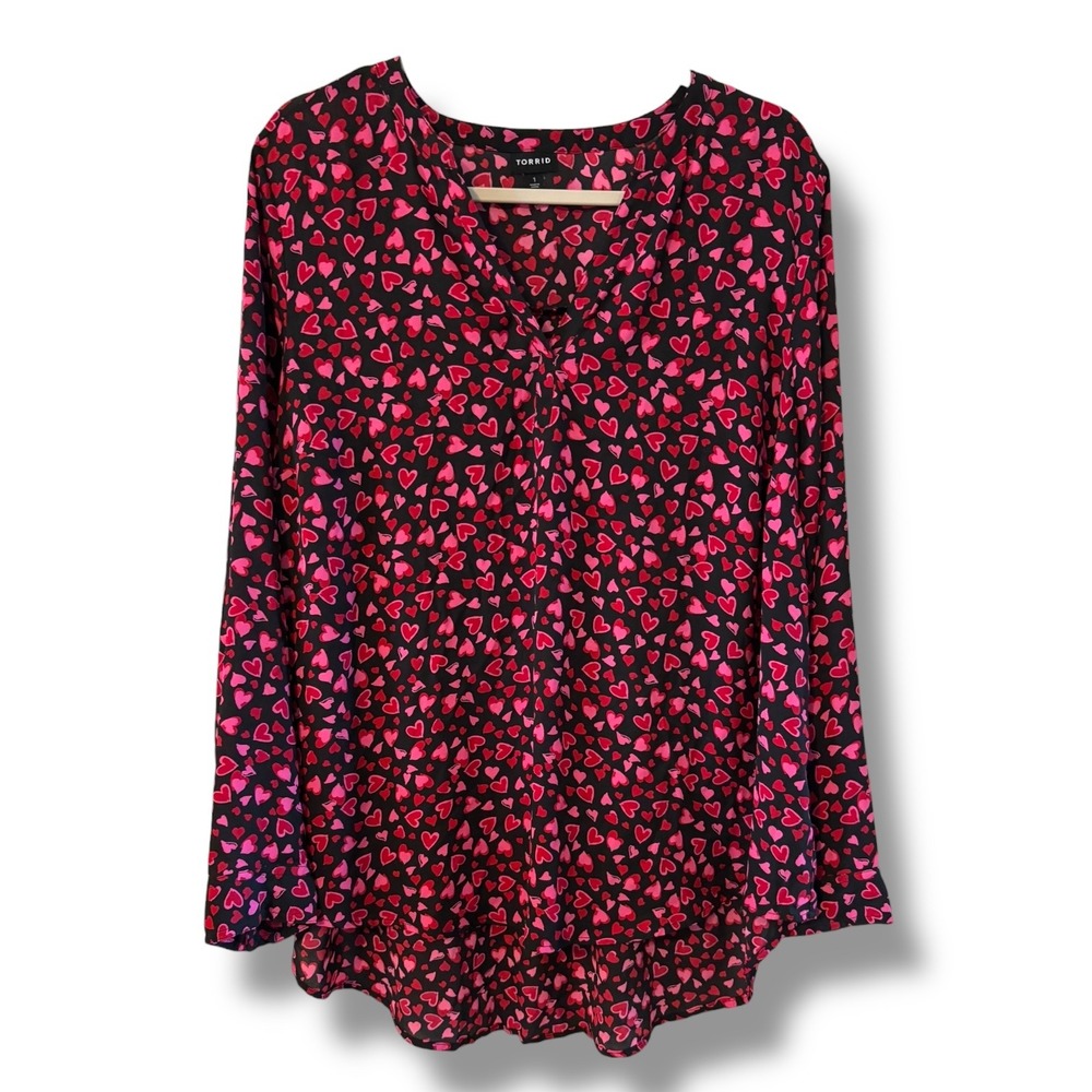 Torrid Georgette Hi-Low Pullover Long Sleeve Blouse Black Heart Print 1 1X 14 16 - Picture 5 of 9